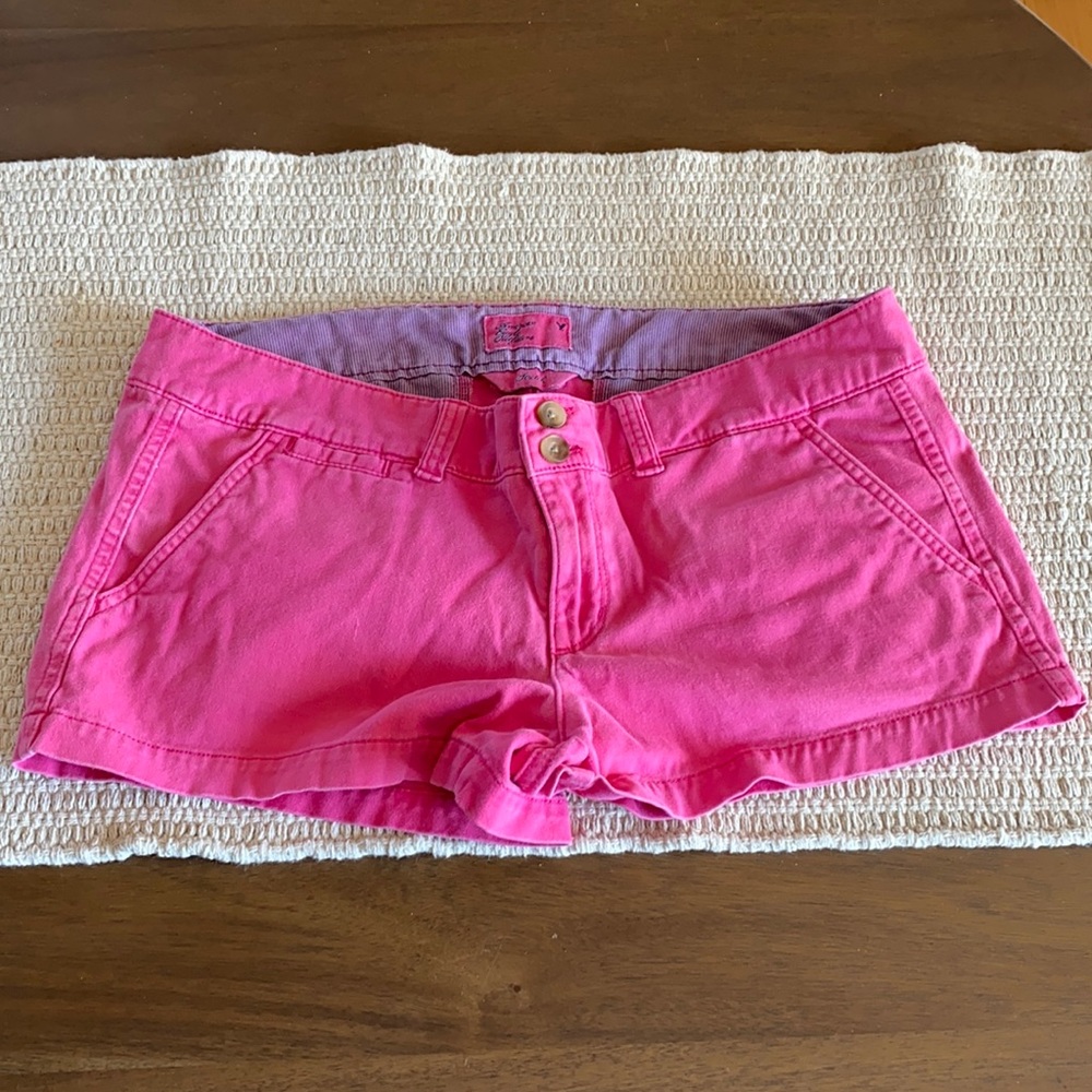 Size 6 American Eagle shorts